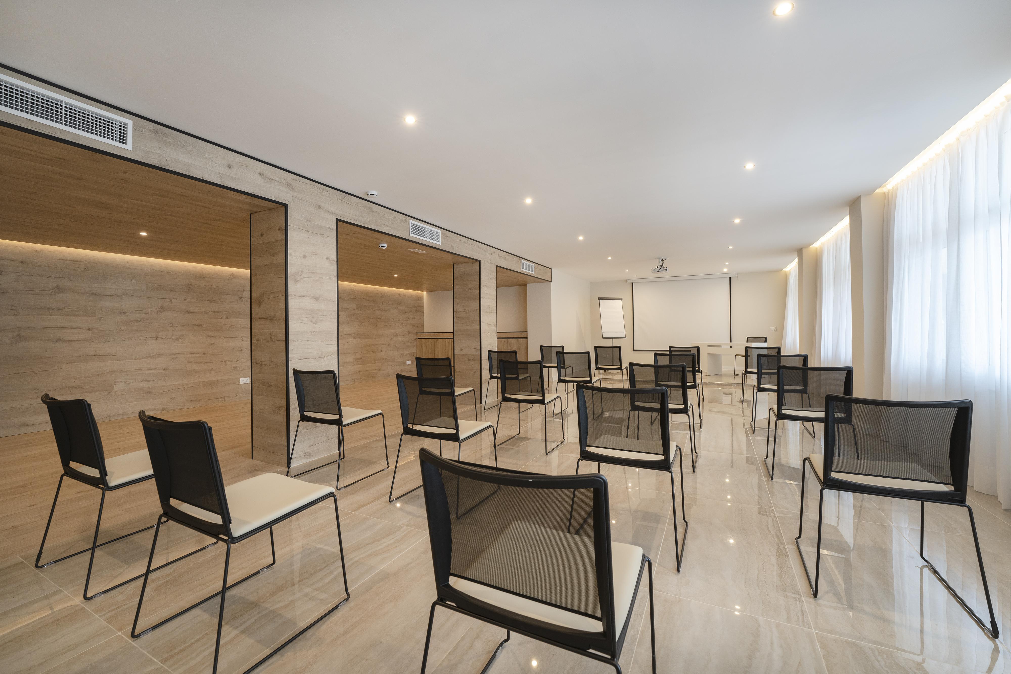 Hotel Joan Miro Museum Palma de Mallorca Exterior photo The meeting room of the hotel